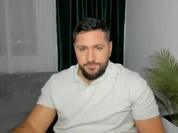 Chaturbate Live Porn of gold_alpha_boy