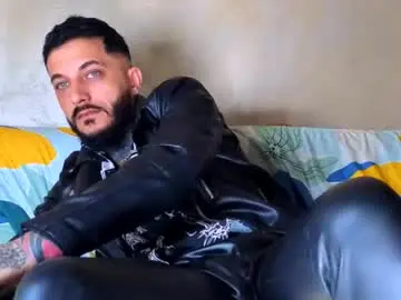 Chaturbate Sex Cam of mentoxxl