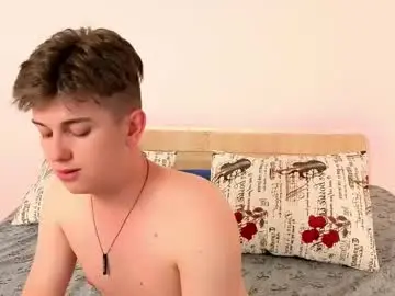 Chaturbate Best live sex cam show of miless_cooper