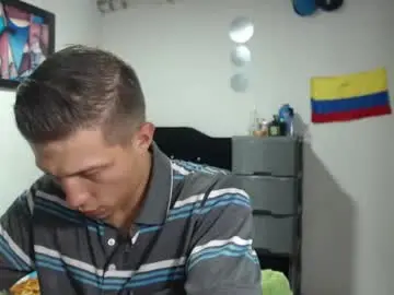 Chaturbate Best live sex cam show of stiiveen777