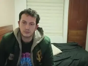Chaturbate Watch Live Sex Cams of danruiz33