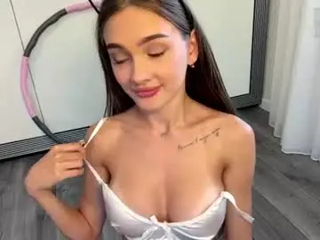 Chaturbate Adult Webcams of littlemia19