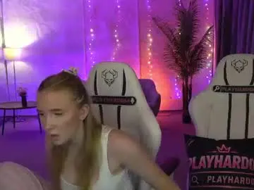 Chaturbate Sex Cam of sweetdesiree_