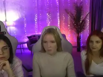 Chaturbate Live Sex Cam of sweetdesiree_