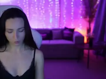 Chaturbate Free Live Porn of sweetdesiree_