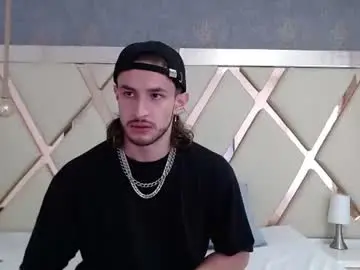 Chaturbate Watch Live Sex Cams of axel_porn_1