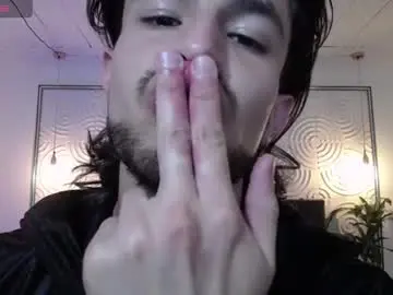 Chaturbate Best live sex cam show of axel_porn_1