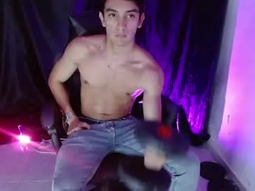 Chaturbate Watch Live Sex Cams of dante_18cm