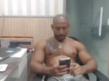 Chaturbate Live Sex of hebertgomes