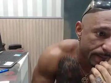 Chaturbate Sex Cam of hebertgomes