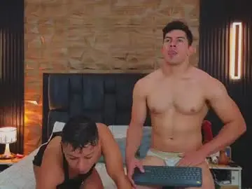 Chaturbate Adult Video Chat of hotfuckers4uu