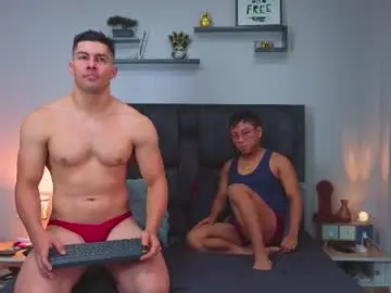 Chaturbate Free Porn Cam of hotfuckers4uu