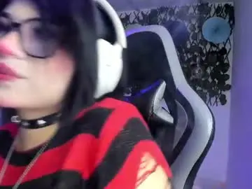 Chaturbate Live Sex Cam of kitty_gang