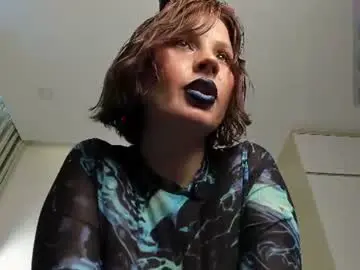 Chaturbate Free Porn Cam of medea_allure