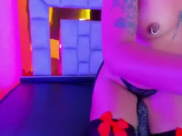 Chaturbate Best live sex cam show of miiaboss