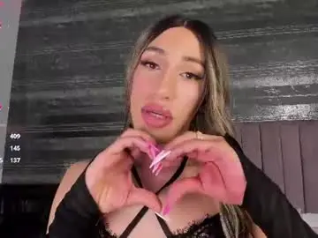 Chaturbate Free Live Porn of nayla_monroee
