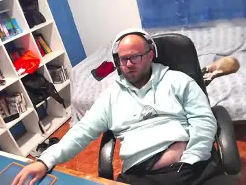 Chaturbate Watch Live Sex Cams of ravingr3d3