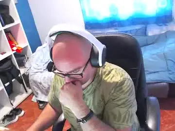 Chaturbate Private Sex Chat of ravingr3d3
