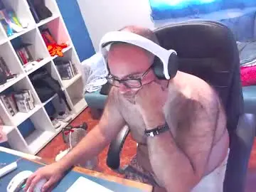 Chaturbate Free Live Porn of ravingr3d3