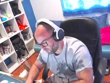 Chaturbate Live Sex Cam of ravingr3d3