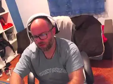 Chaturbate Free Porn Cam of ravingr3d3
