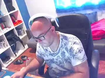 Chaturbate Private Sex Chat of ravingr3d3