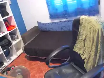 Chaturbate Best live sex cam show of ravingr3d3