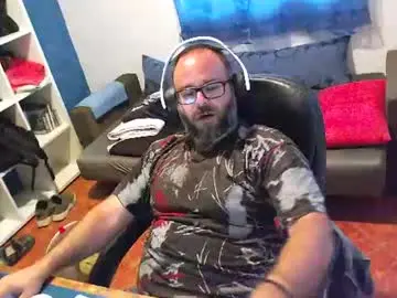 Chaturbate Best live sex cam show of ravingr3d3
