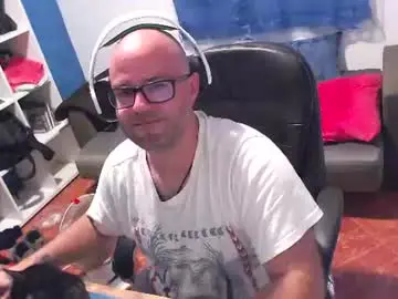 Chaturbate Live Porn of ravingr3d3