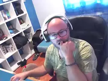 Chaturbate Live Porn of ravingr3d3
