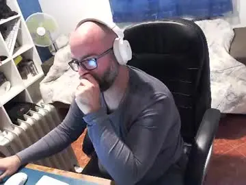 Chaturbate Best live sex cam show of ravingr3d3