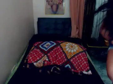 Chaturbate Live Sex Cam of simplydelicious69