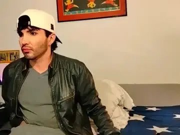 Chaturbate Live Sex Cam of camilosaennz