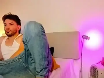 Chaturbate Live Sex Cam of camilosaennz