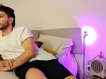 Chaturbate Live Sex Cam of camilosaennz