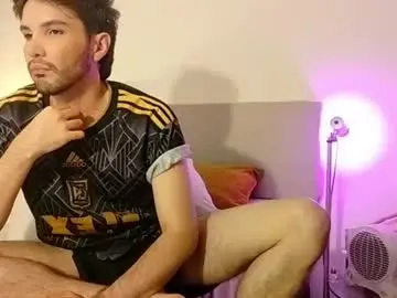 Chaturbate Nude Webcam of camilosaennz