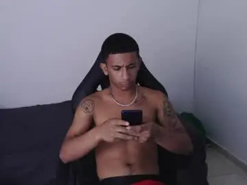 Chaturbate Sex Chat of kings_latins