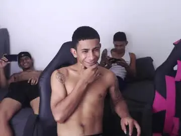 Chaturbate Best live sex cam show of kings_latins