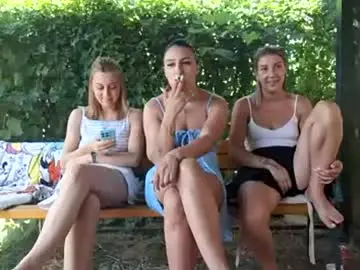 Chaturbate Best live sex cam show of squirt_bunny77