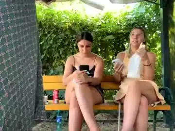 Chaturbate Adult Webcams of squirt_bunny77