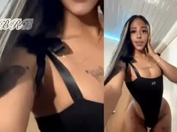 Chaturbate Live Sex Cam of clermontt