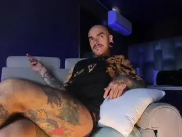 Chaturbate Adult Video Chat of kaletattoos