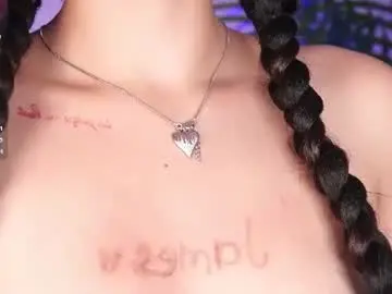 Chaturbate Live Porn of kloe_meow
