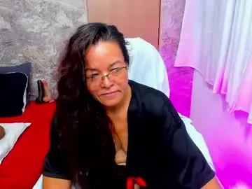 Chaturbate Best Webcam of maturepure_