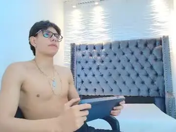 Chaturbate Private Sex Chat of lenny_knox2