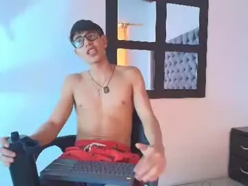 Chaturbate Adult Video Chat of lenny_knox2