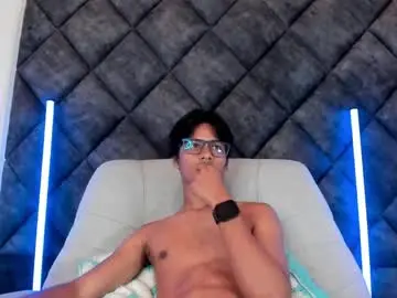 Chaturbate Watch Live Sex Cams of liamkron
