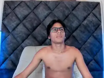 Chaturbate Free Live Porn of liamkron