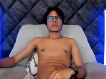 Chaturbate Free Live Porn of liamkron