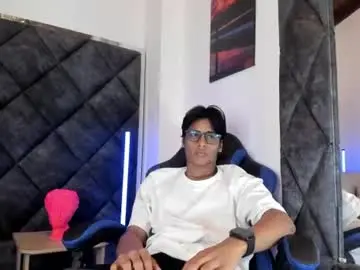 Chaturbate Live Sex Cam of liamkron